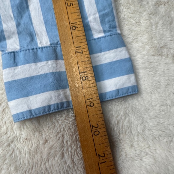 Old‎ Navy The Boyfriend Shirt Womens XL Blue White Striped Long Sleeve Button Up - Picture 6 of 8